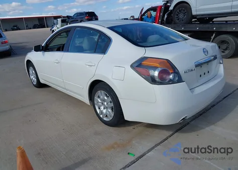 2010 Nissan Altima 2.5 from USA, damaged, VIN 1N4AL2AP0AN550425